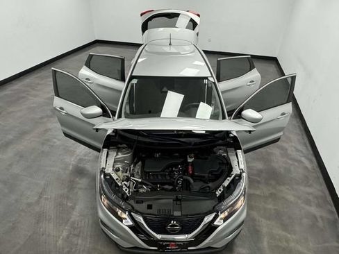 Used 2021 Nissan Rogue Sport S FWD image 11