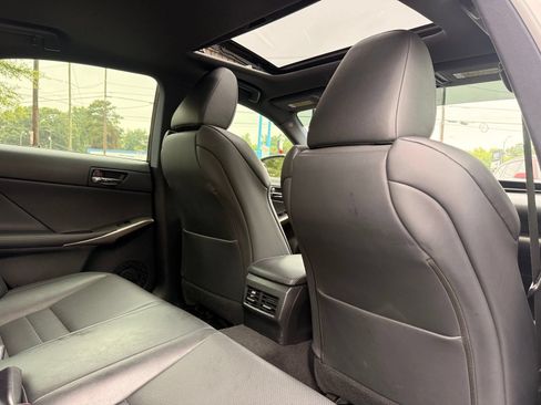 Used 2015 Lexus IS 250 w/ F-Sport Package RWD image 23