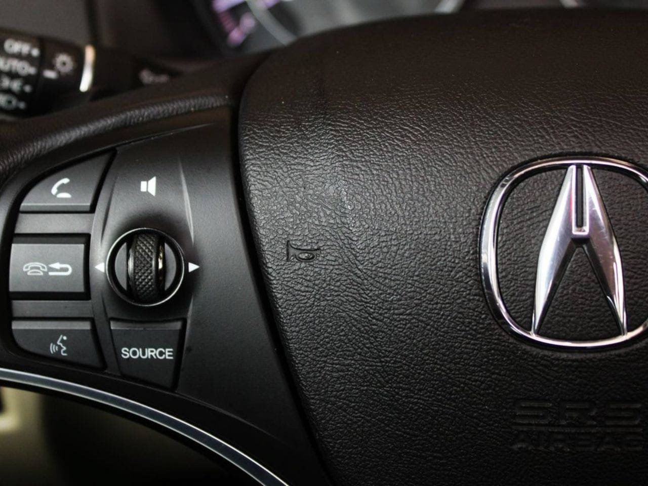 Used 2015 Acura MDX FWD image 28