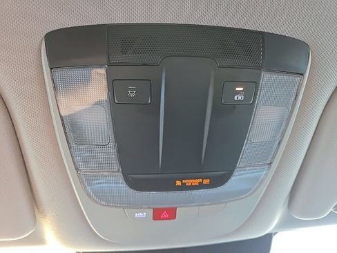 Certified 2024 Kia Sorento LX FWD image 28