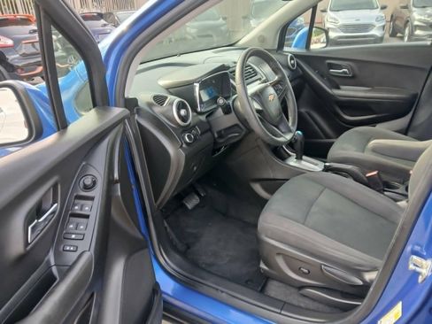 Used 2016 Chevrolet Trax LS FWD image 9