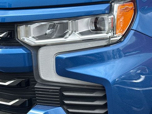 Used 2023 Chevrolet Silverado 1500 RST image 9