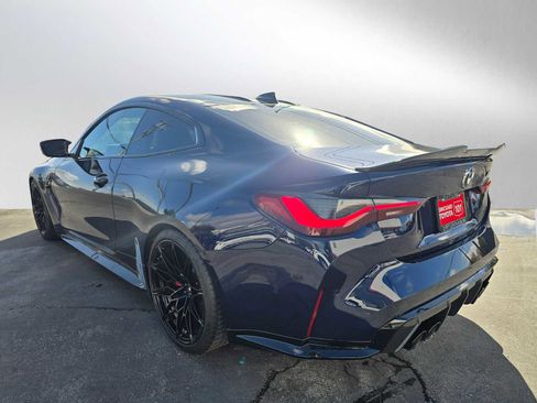 Used 2022 BMW M4 Coupe w/ M Carbon Exterior Package image 5