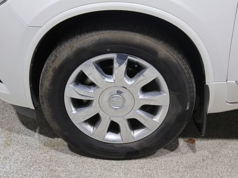 Used 2017 Buick Enclave Premium AWD/4WD image 7