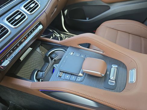 New 2026 Mercedes-Benz GLE 450 4MATIC Coupe image 25