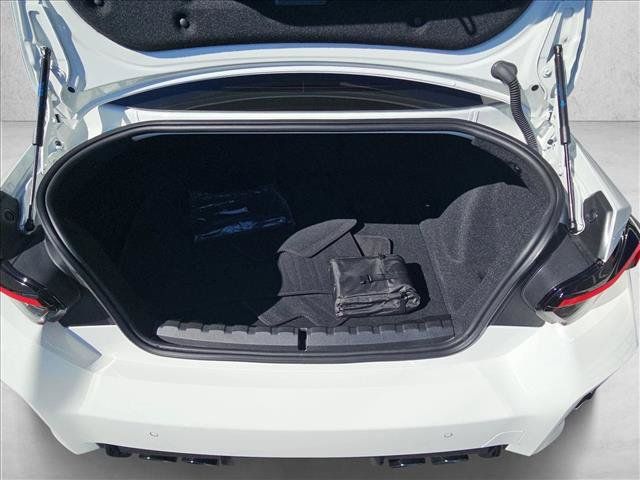 Used 2026 BMW M2 w/ Lighting Package RWD image 6