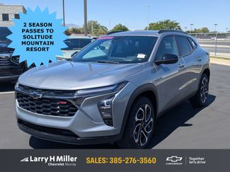 New 2025 Chevrolet Trax RS w/ Driver Confidence Package image 1