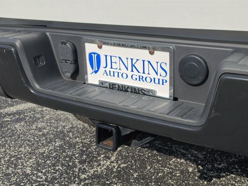 Used 2021 Chevrolet Colorado ZR2 AWD/4WD image 17