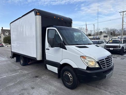 Used 2007 Freightliner Sprinter 3500 image 7