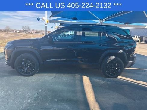 New 2026 Chevrolet Equinox LT w/ Convenience Package II image 8