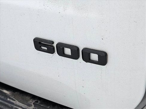 Used 2023 Cadillac Escalade Sport Platinum w/ LPO, ONYX Package image 8