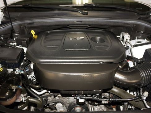 Used 2021 Jeep Grand Cherokee Laredo X image 19