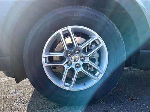 New 2026 Ford Explorer Active w/ Active Comfort Package image 12