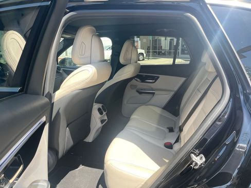 Certified 2024 Mercedes-Benz GLC 300 4MATIC image 5