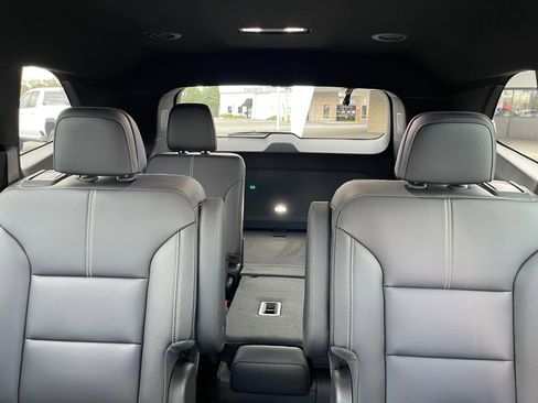 New 2026 GMC Acadia Elevation w/ Black Edition image 15