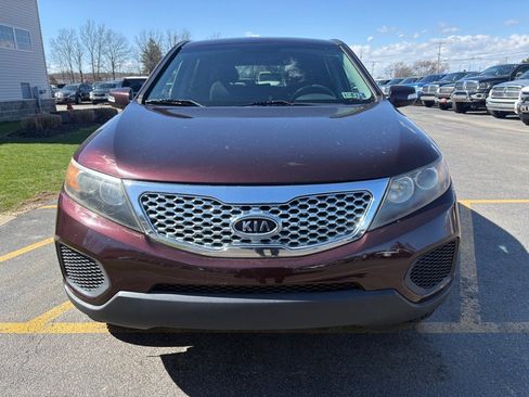 Used 2011 Kia Sorento LX image 3