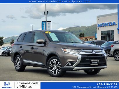Used 2018 Mitsubishi Outlander SE