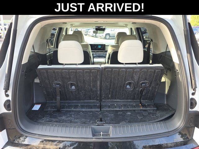 Used 2025 Hyundai Santa Fe Calligraphy FWD image 8