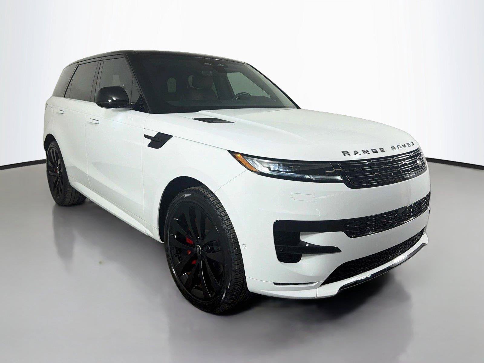 Certified 2023 Land Rover Range Rover Sport SE Dynamic AWD/4WD image 3