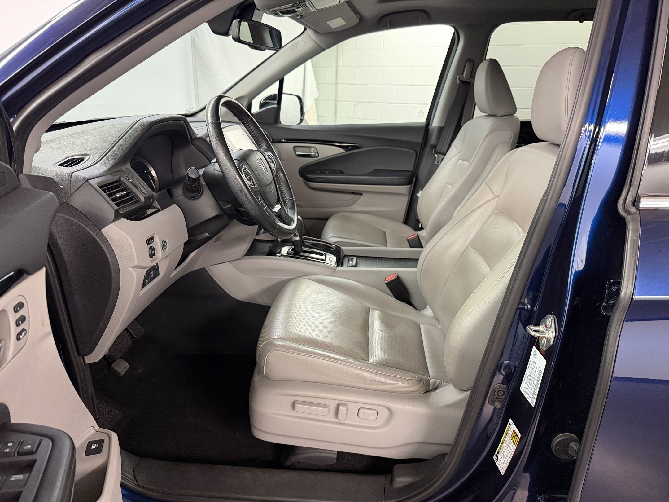 Used 2019 Honda Ridgeline RTL-E image 5