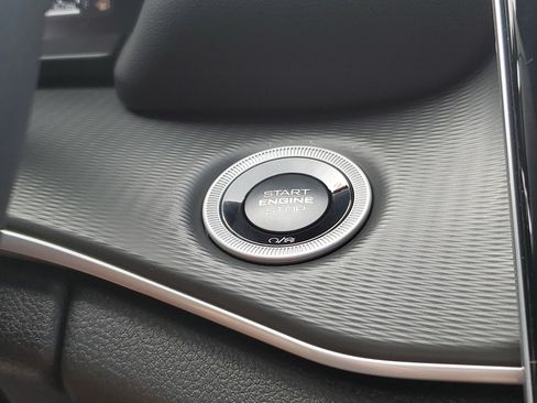 New 2025 Jeep Grand Cherokee 4WD image 18