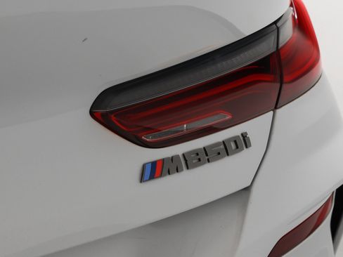 Used 2022 BMW M850i xDrive image 20