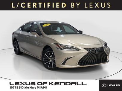 Used 2025 Lexus ES 350 w/ Premium Package