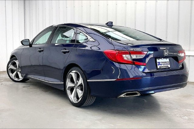 Used 2020 Honda Accord Touring image 11
