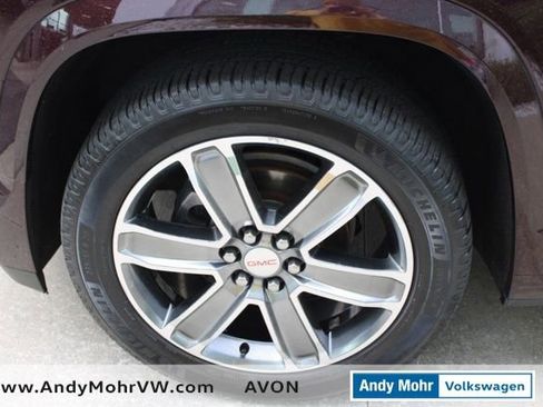 Used 2017 GMC Acadia Denali AWD/4WD image 11