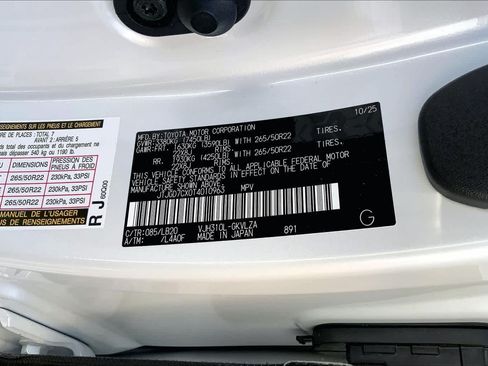 Certified 2026 Lexus LX 700h Luxury w/ Accessory Package (Z1) AWD/4WD image 37