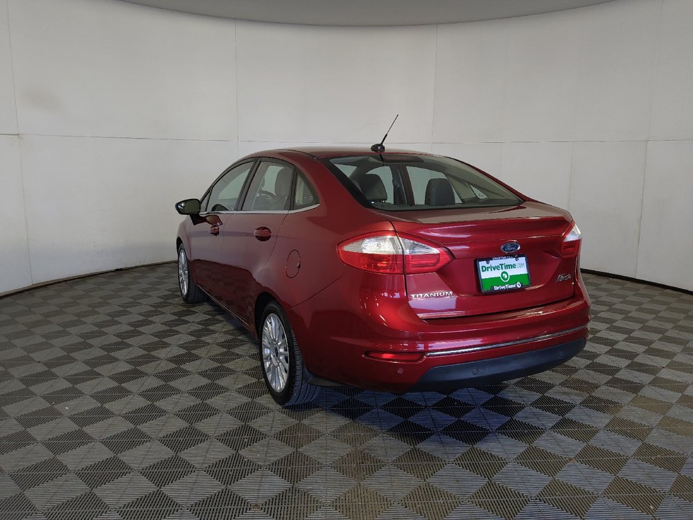 Used 2014 Ford Fiesta Titanium FWD image 6