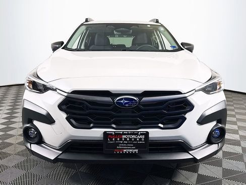 Used 2025 Subaru Crosstrek 2.0i Premium image 2