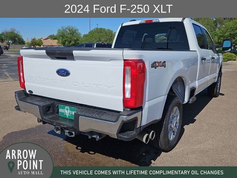 Used 2024 Ford F250 XLT AWD/4WD image 11