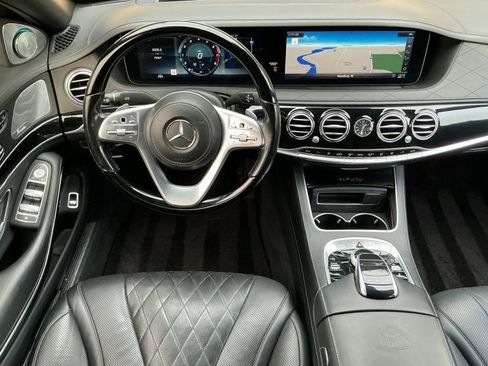 Used 2018 Mercedes-Benz Maybach S 560 4MATIC image 21