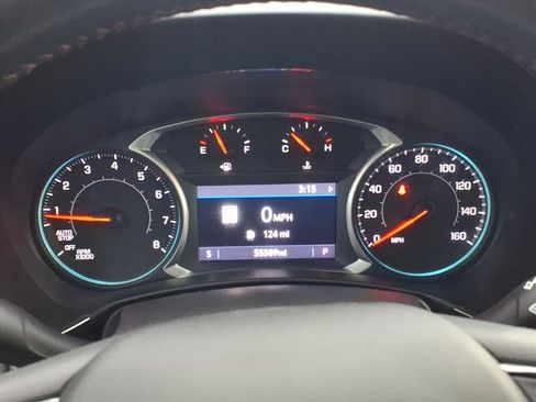 Used 2022 Chevrolet Equinox RS w/ RS Leather Package image 15