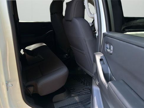 Used 2025 Nissan Frontier S w/ S Utility Package RWD image 13