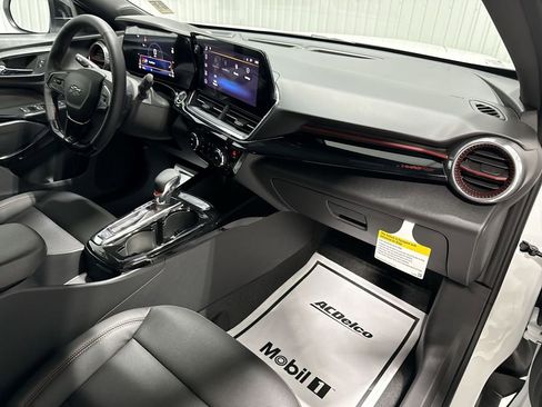 New 2026 Chevrolet Trax RS image 30