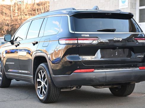 Used 2024 Jeep Grand Cherokee L Limited w/ Luxury Tech Group II image 5