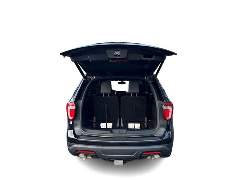 Used 2019 Ford Explorer XLT w/ Equipment Group 202A image 14