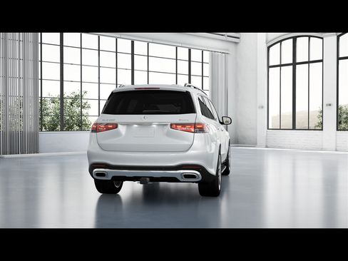 Certified 2026 Mercedes-Benz GLS 450 4MATIC image 19