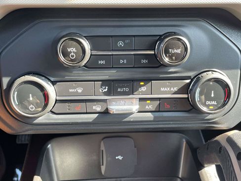 Used 2022 Ford Bronco Big Bend AWD/4WD image 29