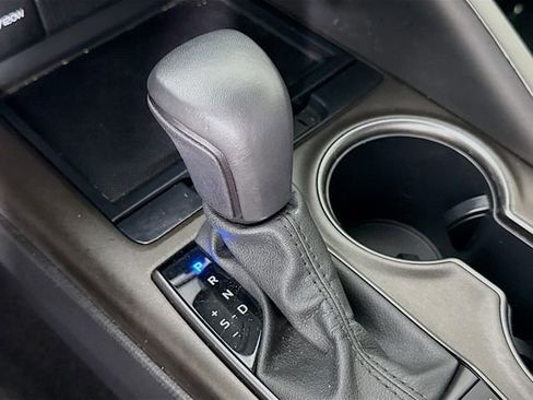 Used 2024 Toyota Camry SE image 16