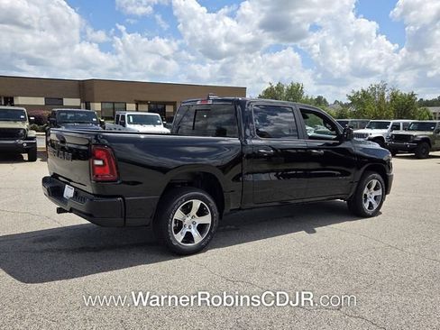 New 2026 RAM 1500 Express image 12