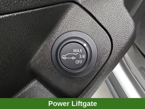 Used 2023 GMC Terrain SLT w/ Tech Package AWD/4WD image 23