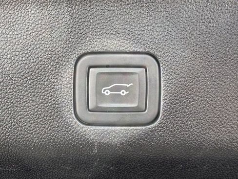 Used 2023 GMC Yukon Denali w/ Max Trailering Package image 26