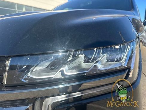 Used 2022 Chevrolet Tahoe Z71 w/ Z71 Off-Road Package image 7