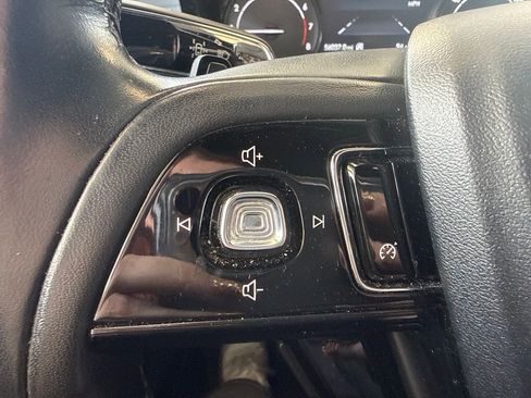 Used 2022 Lincoln Corsair AWD w/ Premium Package image 17