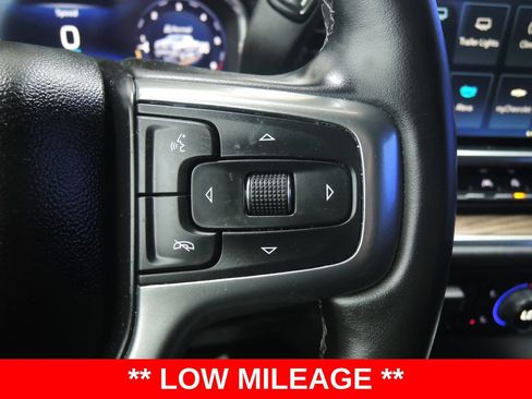 Used 2025 Chevrolet Silverado 1500 LT AWD/4WD image 16