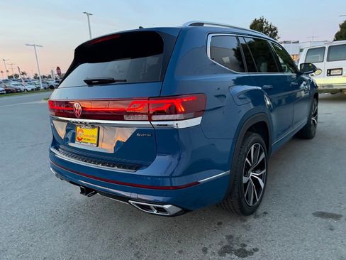 New 2026 Volkswagen Atlas SEL Premium R-Line image 6