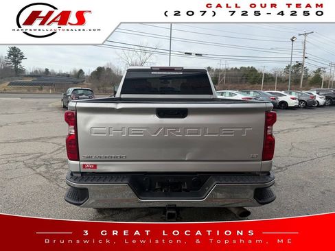 Used 2021 Chevrolet Silverado 2500 LT w/ Convenience Package AWD/4WD image 6